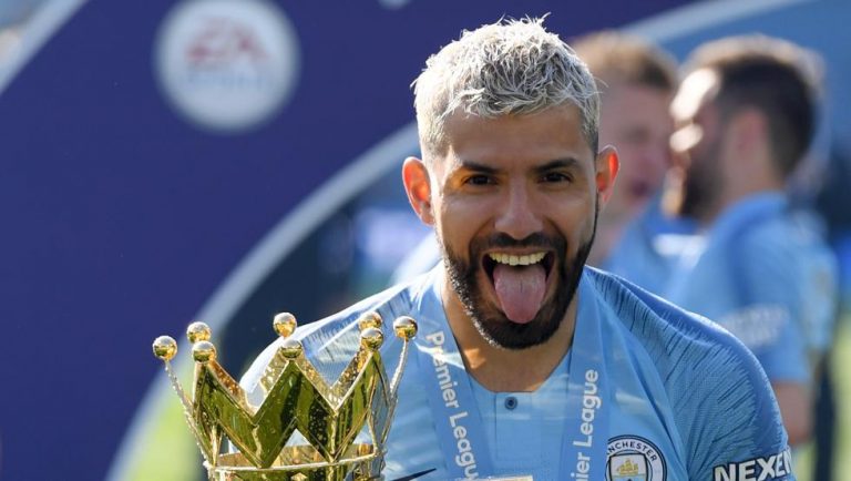 Agüero se olvida de su amigo Messi para el Balón de Oro