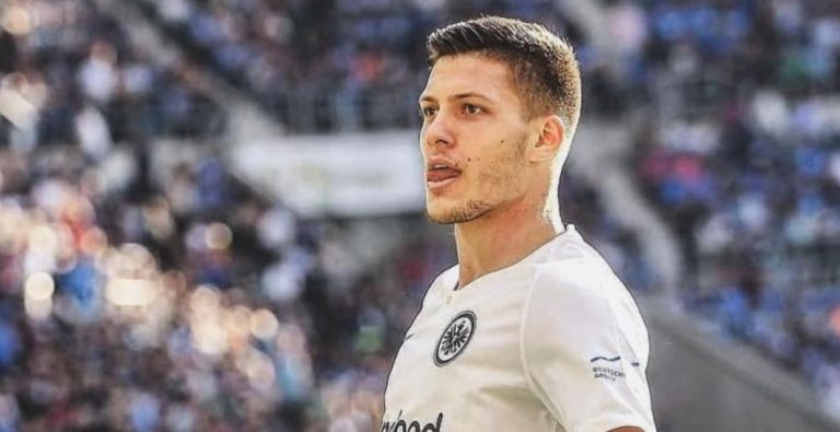 Jovic rompe su silencio tras fichar por el Madrid: «Es mi sueño»