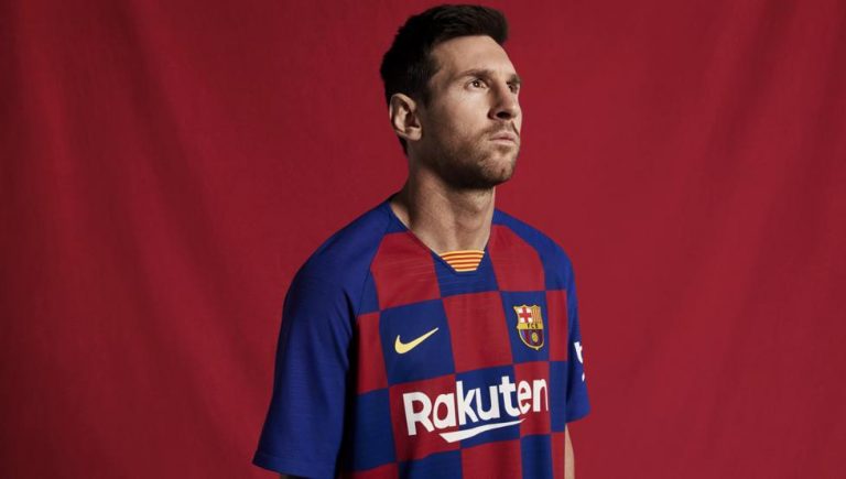 La nueva equipación del Barça ve la luz de forma oficial