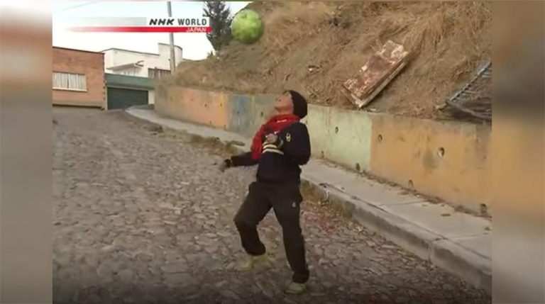 FBF busca a niño que conmovió con su talento en las redes sociales