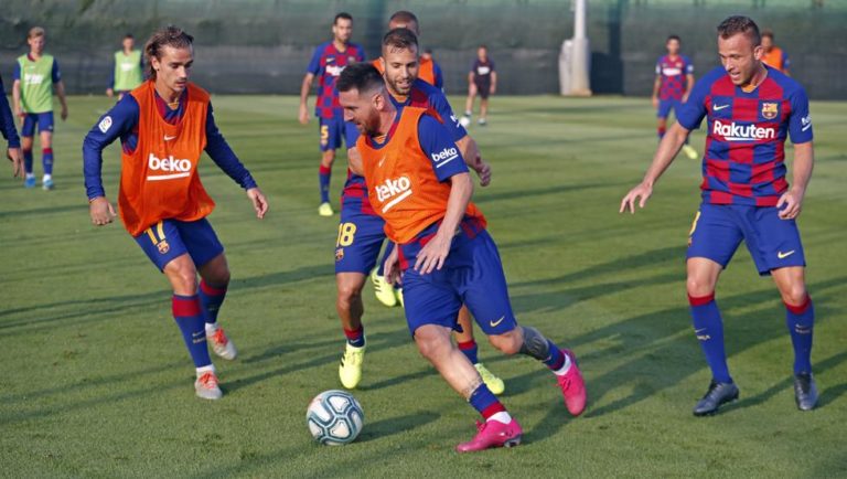 El Barça, con el nuevo tridente al completo para el Valencia