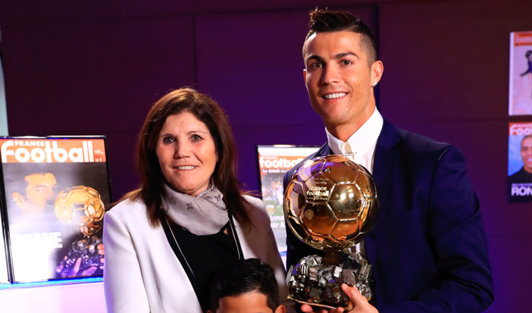 Madre de Cristiano Ronaldo: “Si no hubiera mafia en el fútbol, mi hijo tendría más Balones de Oro”