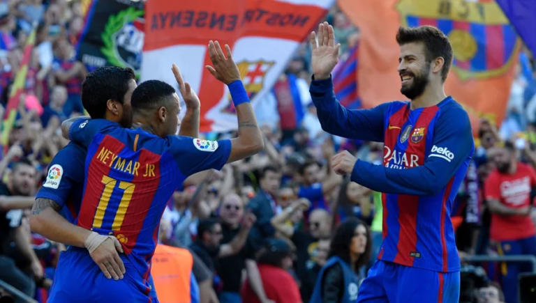 Piqué reconoce que el vestuario habría negociado su sueldo para facilitar el fichaje de Neymar [VIDEO]