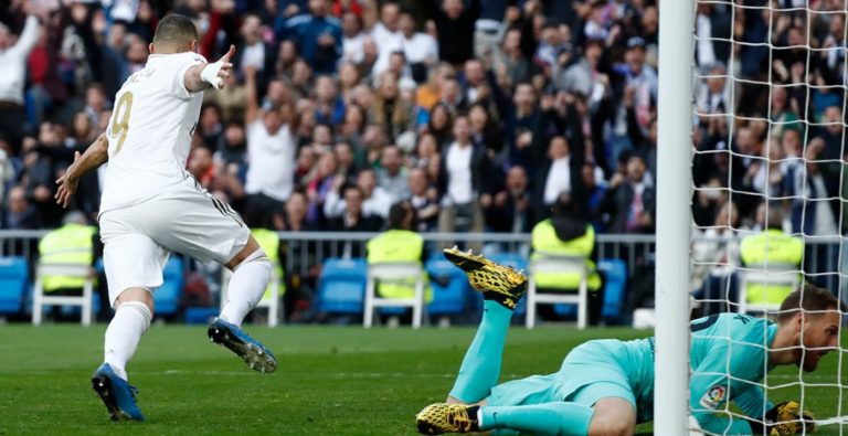 El Madrid se llevó el derbi cuando dejó el toque y puso el corazón