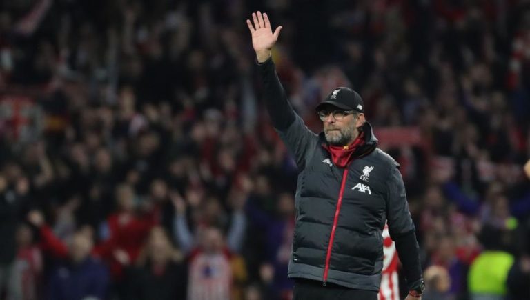 Un niño del United le pide a Klopp que deje de ganar y el técnico le responde por carta