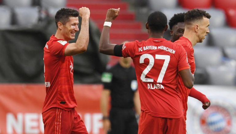 El Bayern no cede a la presión del Dortmund
