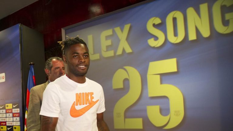 Song: “Me dijeron que no iba a jugar mucho en el Barça, pero no me importó porque iba a ser millonario”
