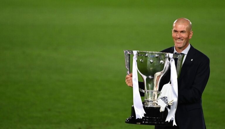 Zidane pone en duda su continuidad en el Real Madrid: “Tengo contrato, pero nadie sabe lo que va a pasar en el futuro”