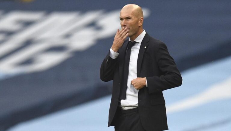 La Gazzetta: Zidane suena como sustituto de Sarri en la Juventus