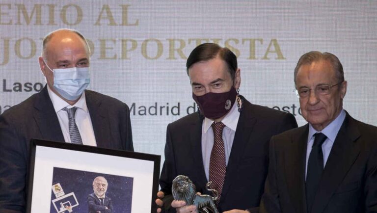 Florentino Pérez, sin mascarilla