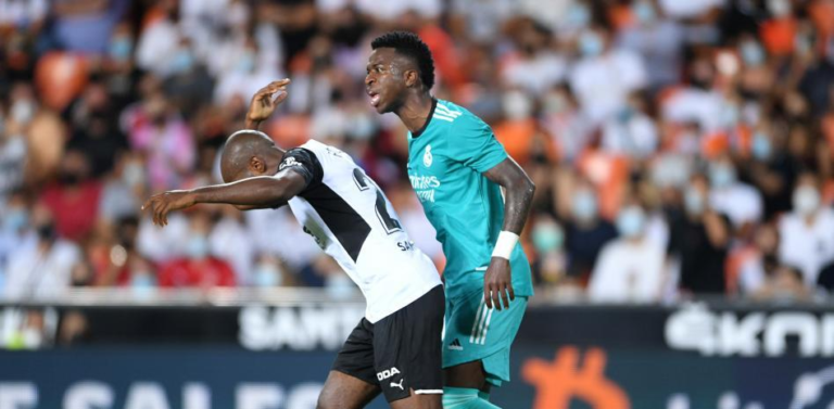 Vinicius: «El Madrid no se rinde nunca»