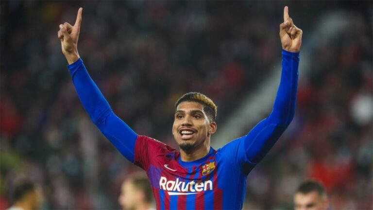El Barça cierra el 2021 con un empate de equipo grande
