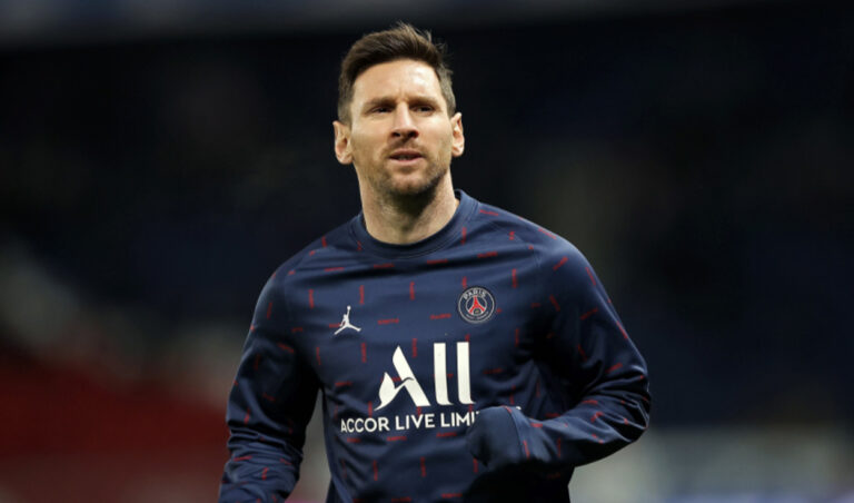 Preocupación en París: Lionel Messi da positivo a COVID-19