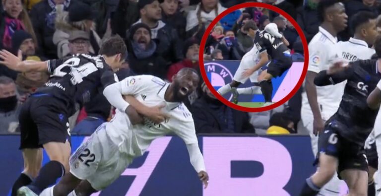 El penalti a Rüdiger que no señaló Melero López: clarísimo agarrón de Le Normand