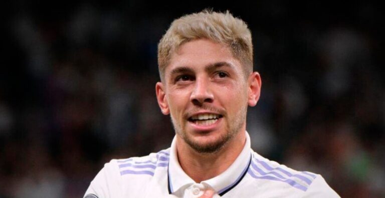 Un exjugador del Madrid defiende totalmente a Valverde: «Álex Baena es una rata»
