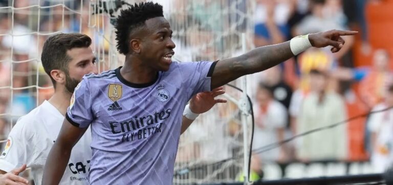 NO SE LO GUARDÓ: Vinicius Júnior cargó con todo contra la Liga de España tras su expulsión ante el Valencia
