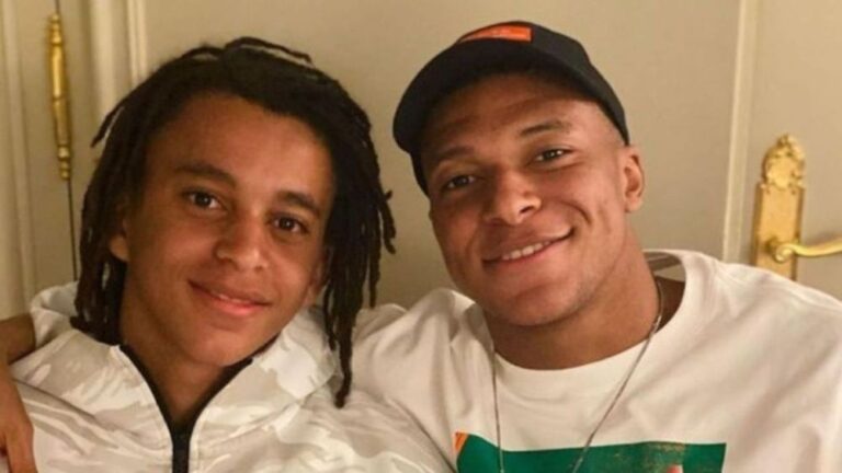 Vaya pillada: el hermano de Mbappé con la camiseta del Real Madrid que ya es viral