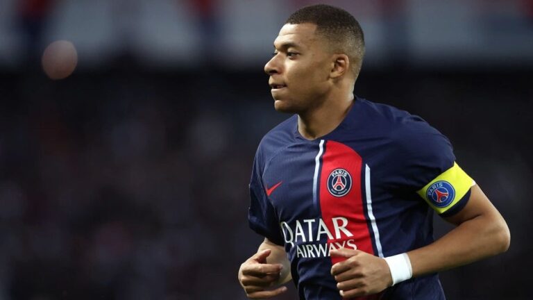 Mbappé o nada este año: dirá adiós si se queda y Florentino fichará a otro igual de bueno