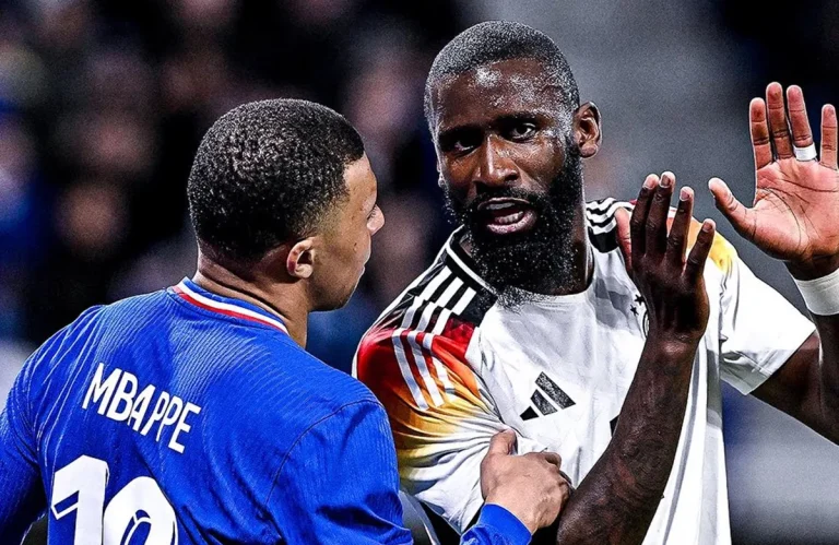 Kylian Mbappé y Antonio Rüdiger