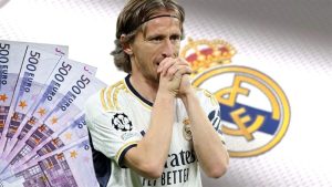 Oficial: desvelan el acuerdo alcanzado entre Real Madrid y Modric, sueldo incluido