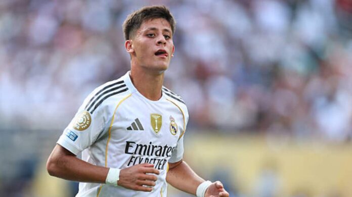 Guler y sus días más felices en el Real Madrid de Xabi Alonso. 