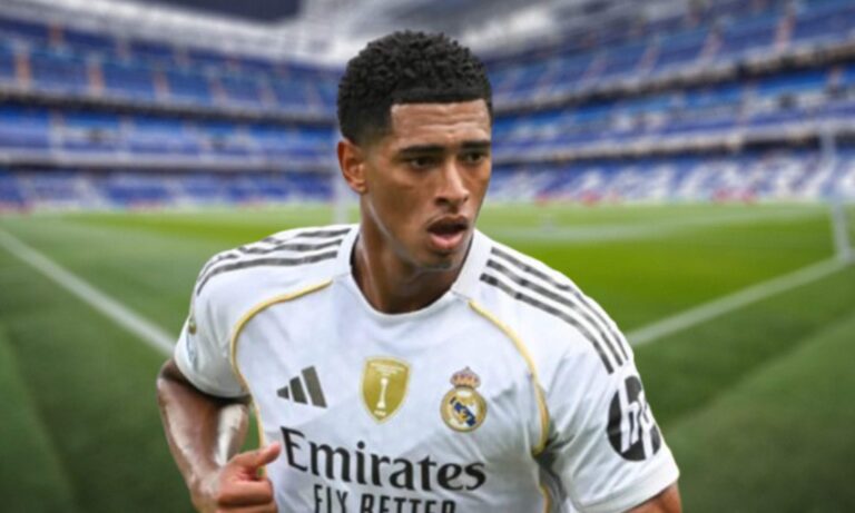 Jude Bellingham jugando un partido con el Real Madrid.