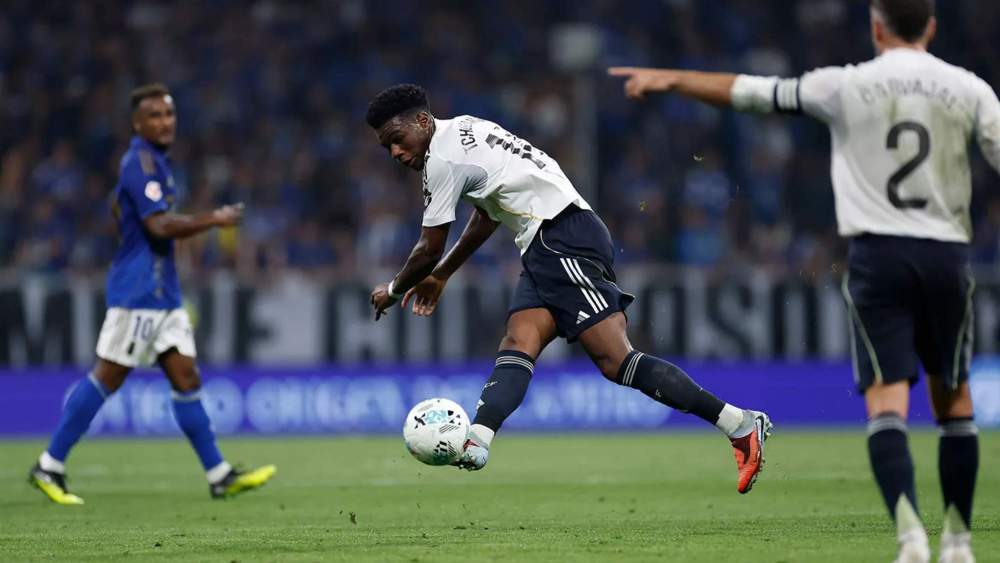 aurelien tchouameni partido oviedo