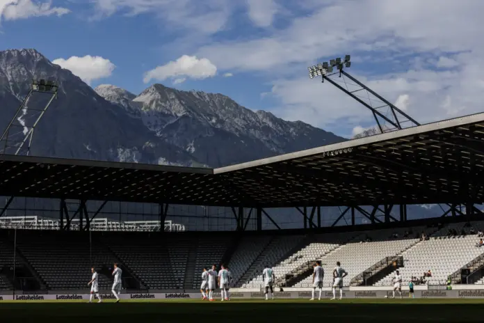 Panorámica del Tivoli Stadion, estadio en el que jugará el Real Madrid contra el WSG Tirol.