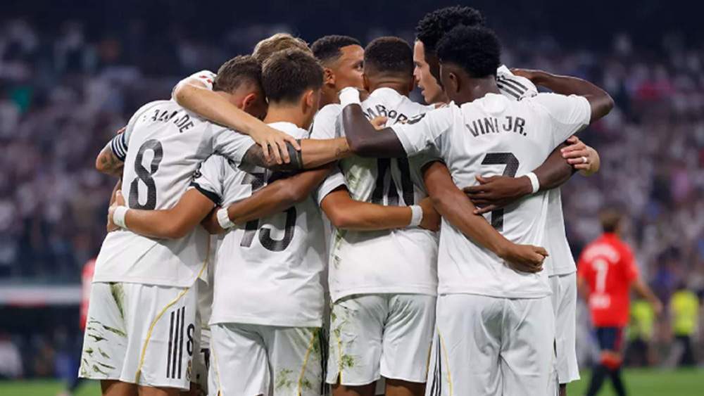 Real Madrid celebrando gol Real Madrid celebrando gol
