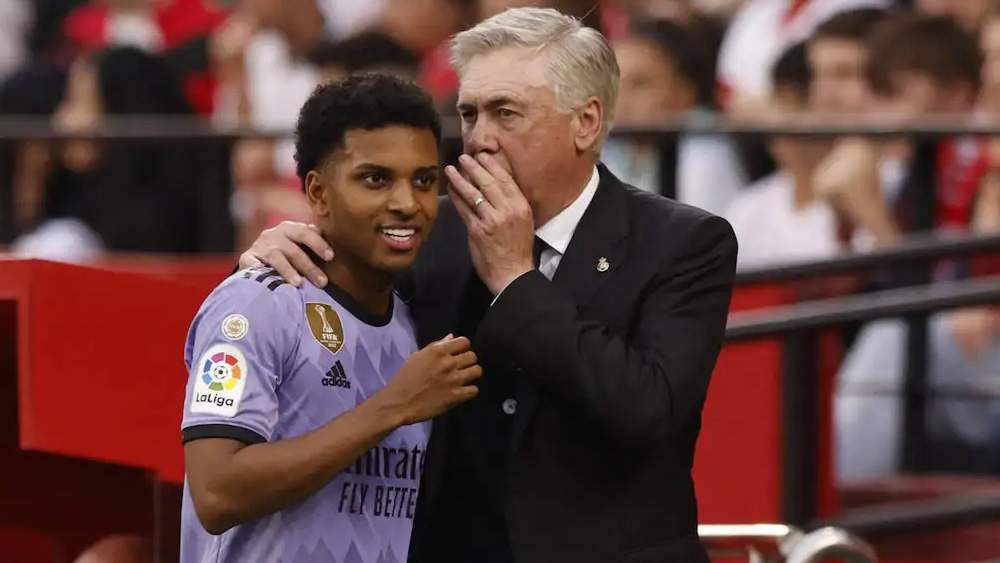Rodrygo y Carlo Ancelotti en el Real Madrid Rodrygo y Carlo Ancelotti en el Real Madrid