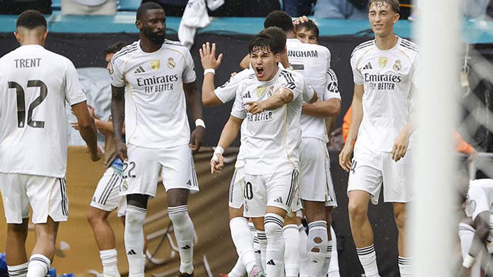Real Madrid celebrando gol durante el Mundial de Clubes Real Madrid celebrando gol durante el Mundial de Clubes