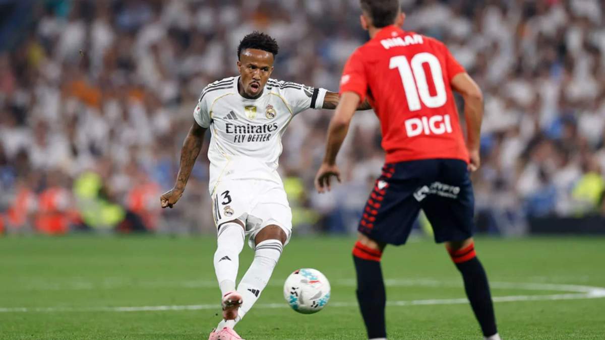Eder Militao durante el partido ante el CA Osasuna
