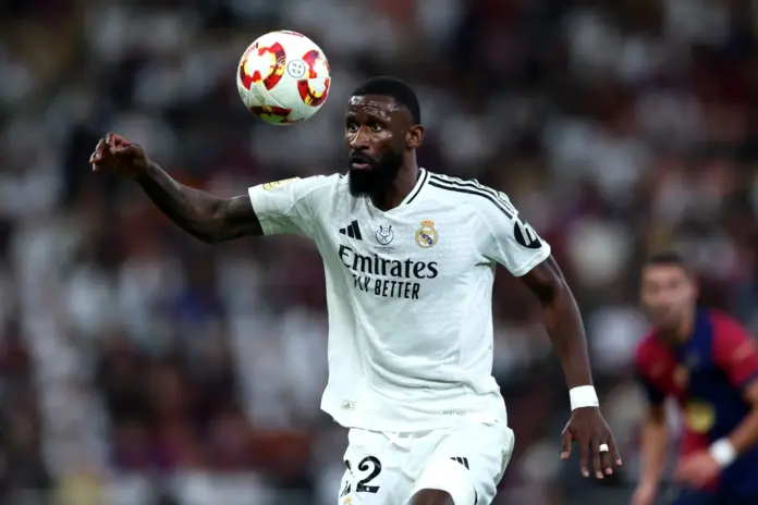 Antonio Rüdiger, durante un partido entre Real Madrid y FC Barcelona previo a la final de Copa del Rey 2025