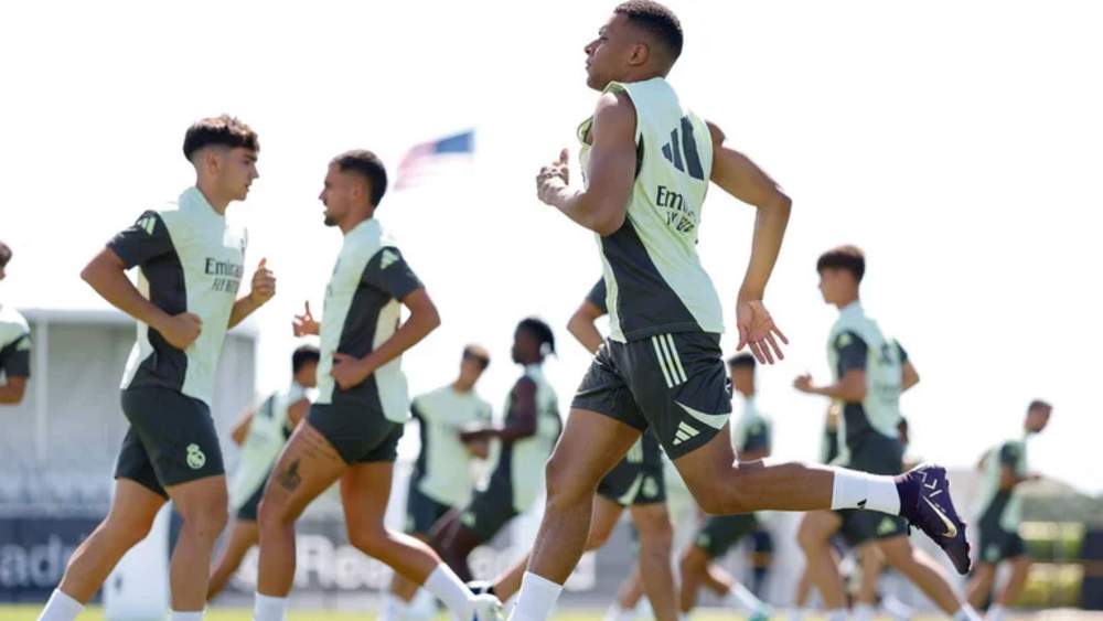 Entrenamiento de este domingo del Real Madrid en Estados Unidos, con Kylian Mbappé en primer plano.