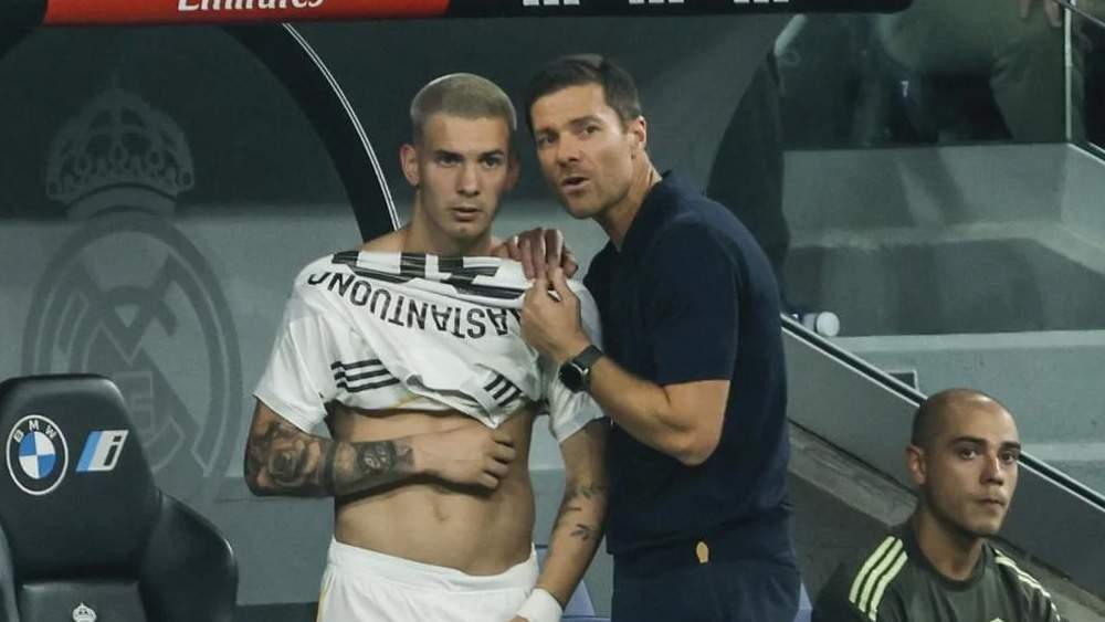 Mastantuono y Xabi Alonso Mastantuono y Xabi Alonso