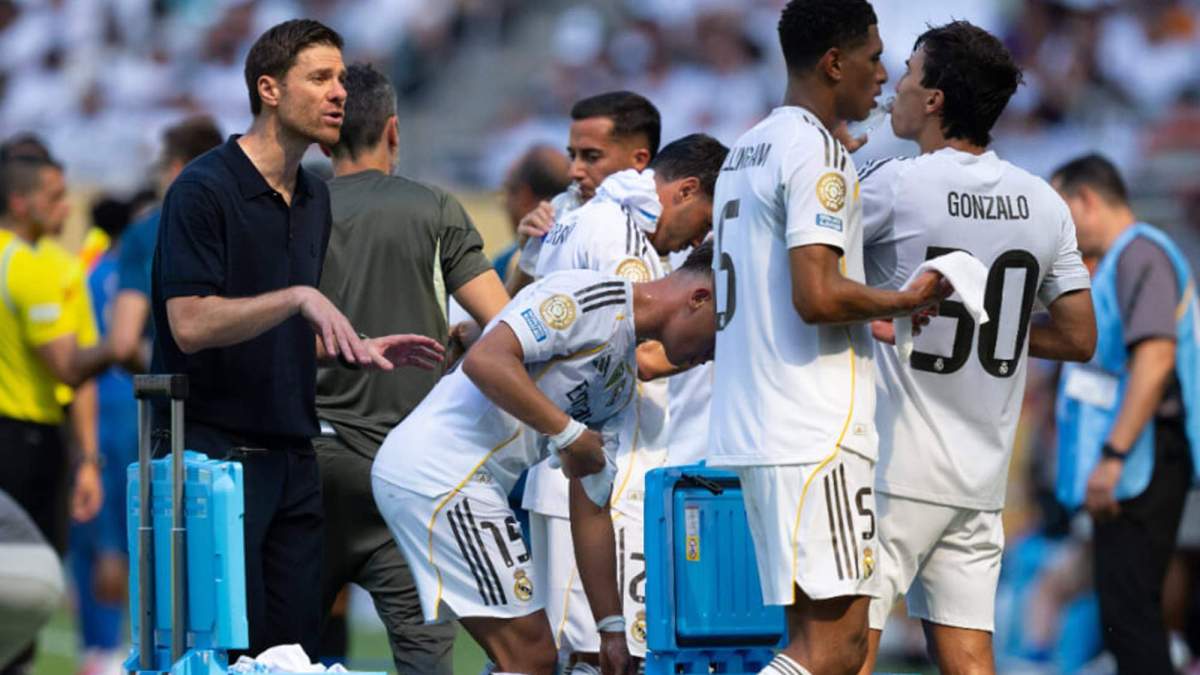 xabi alonso charla realmadrid jugadores xabi alonso charla realmadrid jugadores