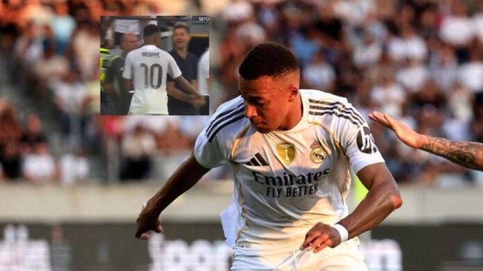 El mensaje de Mbappé con Xabi Alonso en plena goleada. 