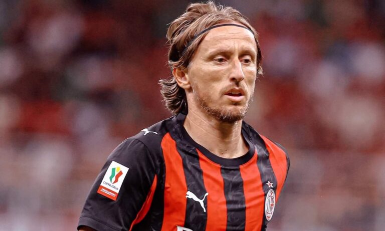 Modric comparó San Siro con el Bernabéu tras debutar con el Milan: 