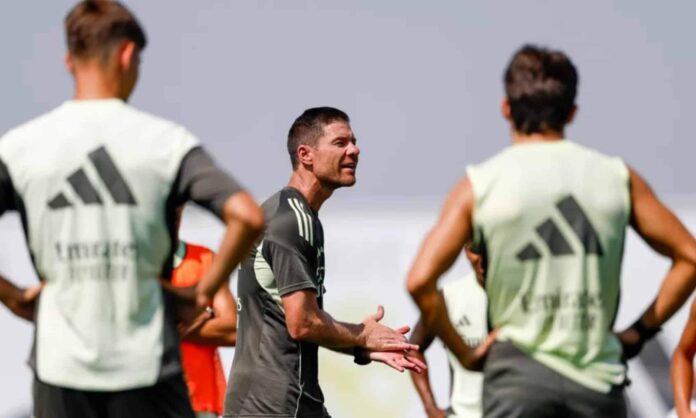 El jugador que quiere ganarse la confianza de Xabi: el primero en llegar y el último en irse

