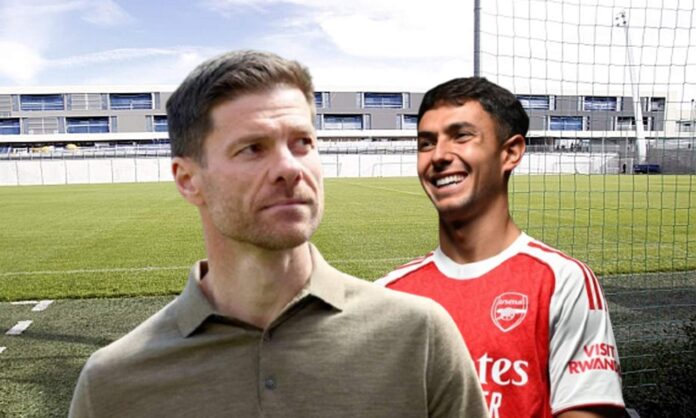 Xabi Alonso, Martín Zubimendi y una foto de un campo de Valdebebas.