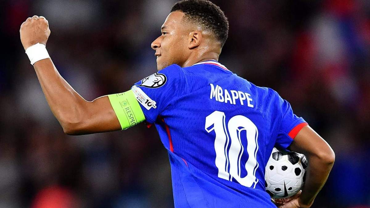 Mbappé celebrando su último gol con Francia hasta el momento