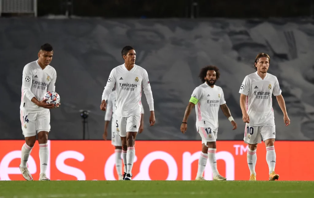 Jugadores del Real Madrid contrariados en el debut de la Champions 2020-21 contra el Shakhtar Donetsk