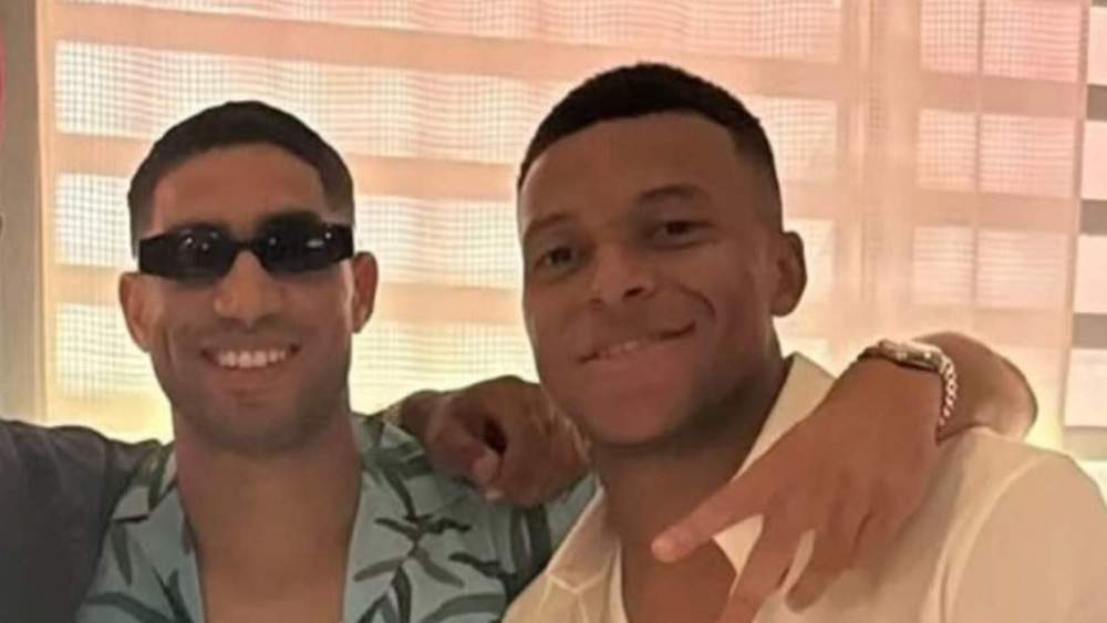 mbappe y achraf durante las vacaciones mbappe y achraf durante las vacaciones
