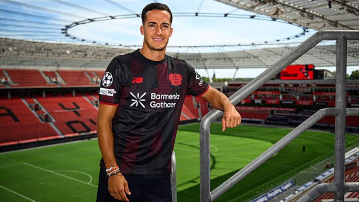 Lucas se acuerda de Alonso y Carvajal en Leverkusen. 