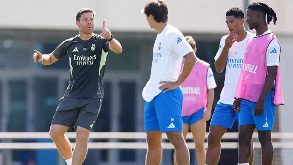 xabi alonso entrenamiento valdebebas