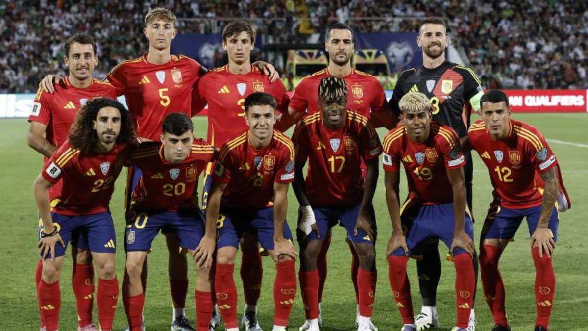 Once de España ante Bulgaria Once de España ante Bulgaria