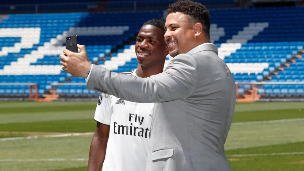 Vinicius Junior y Ronaldo Nazario. Vinicius Junior y Ronaldo Nazario.