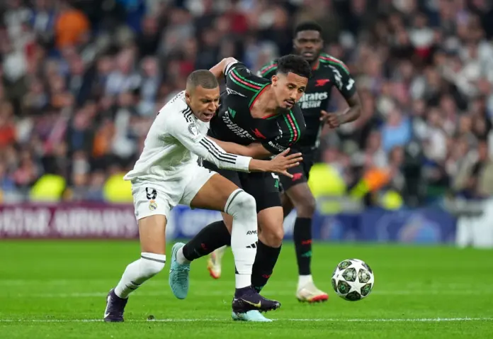  Saliba deja de ser una opción para el Real Madrid

