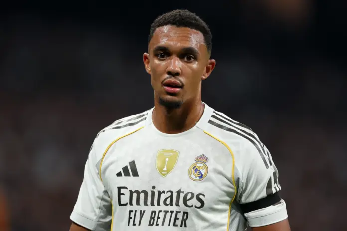 Alexander-Arnold se sincera: El Bernabéu es sagrado y pesa la camiseta del Real Madrid