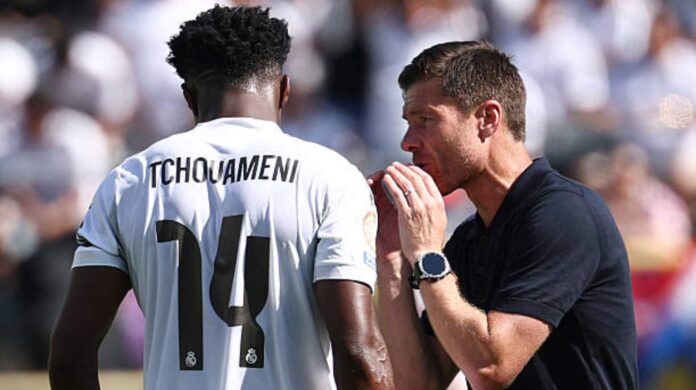 Tchouaméni, rendido a Xabi Alonso. 